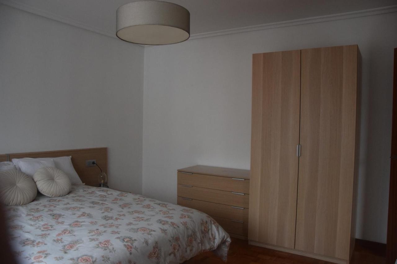 Villa Casa En Chapela, Con Vistas A La Ria De Vigo Exterior foto